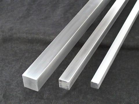 MS58-VIERKANTSTANGE 4 MM